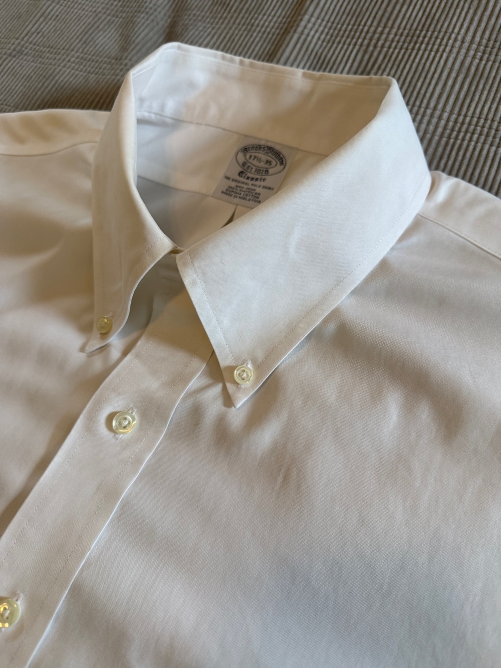 Brooks Brothers 1818 Supima Cotton White Dress Shirt 17.5 35 Classic Fit